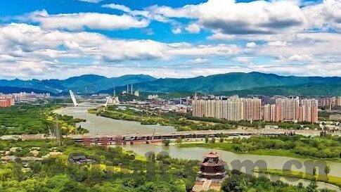 91麻豆国产综合久久-91麻豆，国产影视的多元魅力与文化探讨